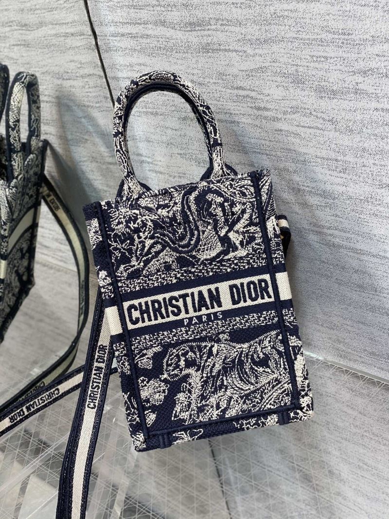 chr1st1an D10r shopping bags